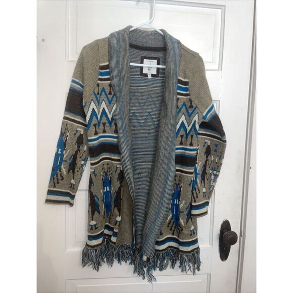 I Love H81 Women's Medium‎ Knit Wrap Shawl Fall Winter American Indian Design